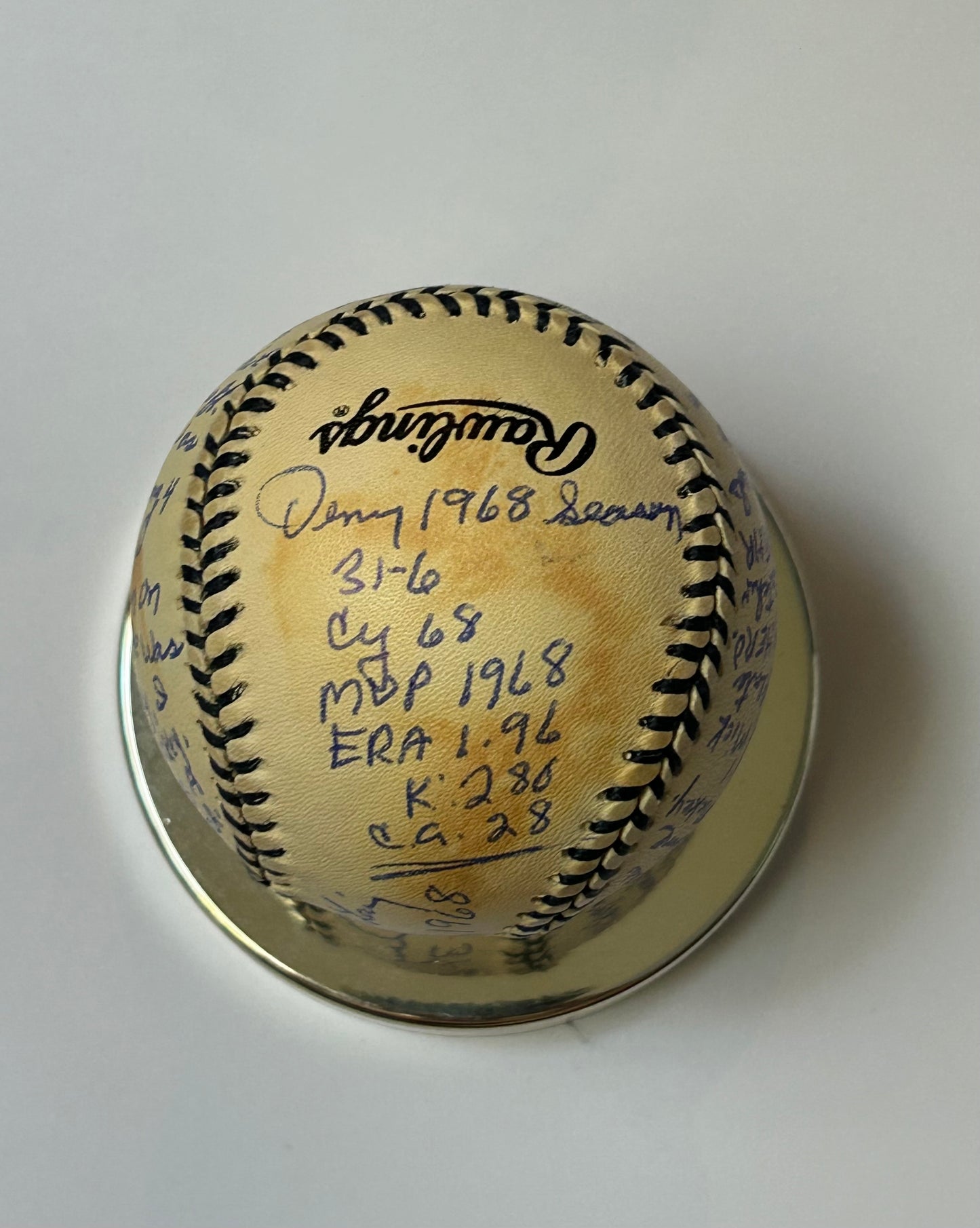 Gift of 535 HR on Mickey Mantle Commemorative Logo Baseball