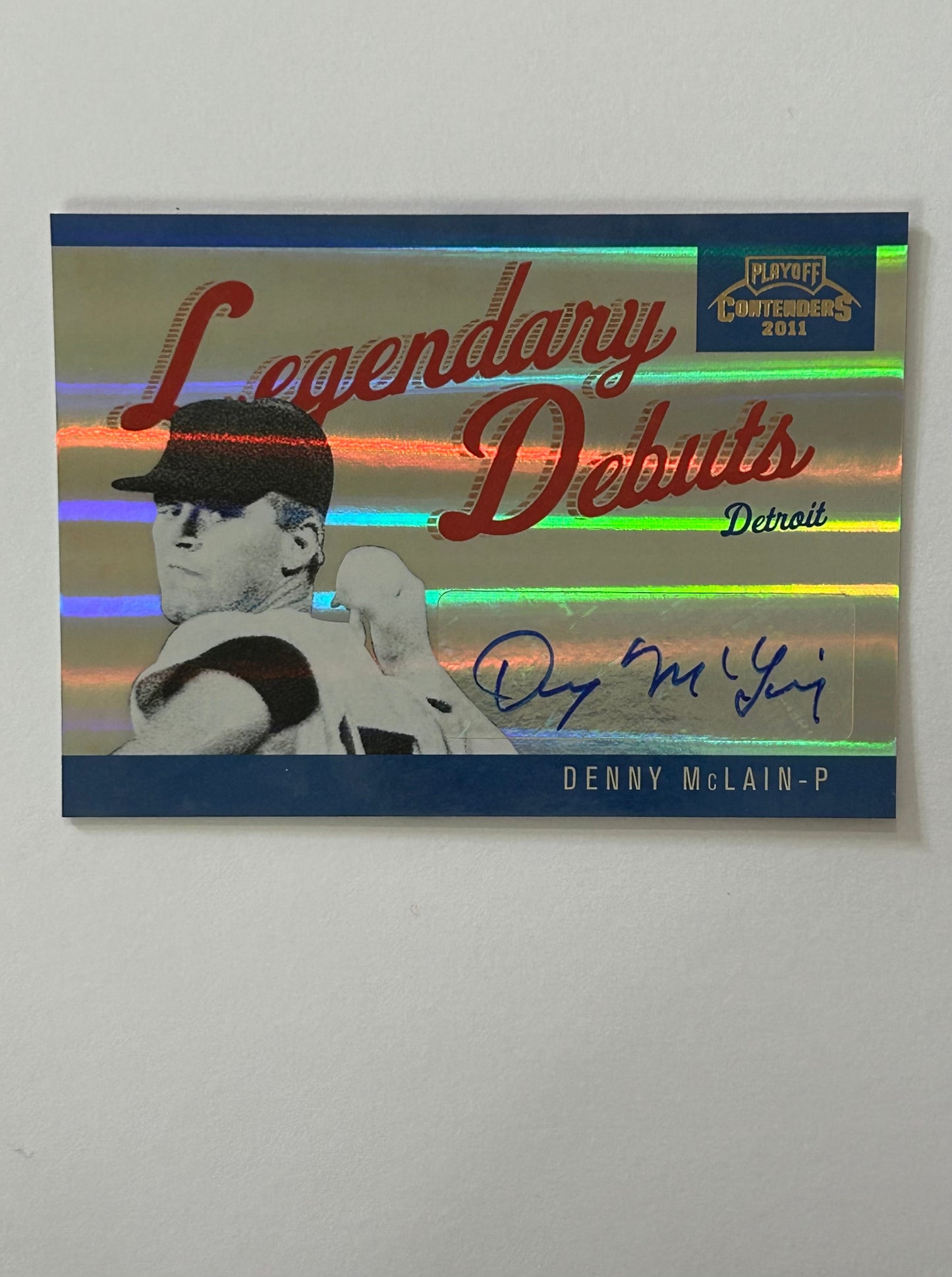 Autographed 2011 Playoff Contenders 'Legendary Debuts' Detroit Card #29/31